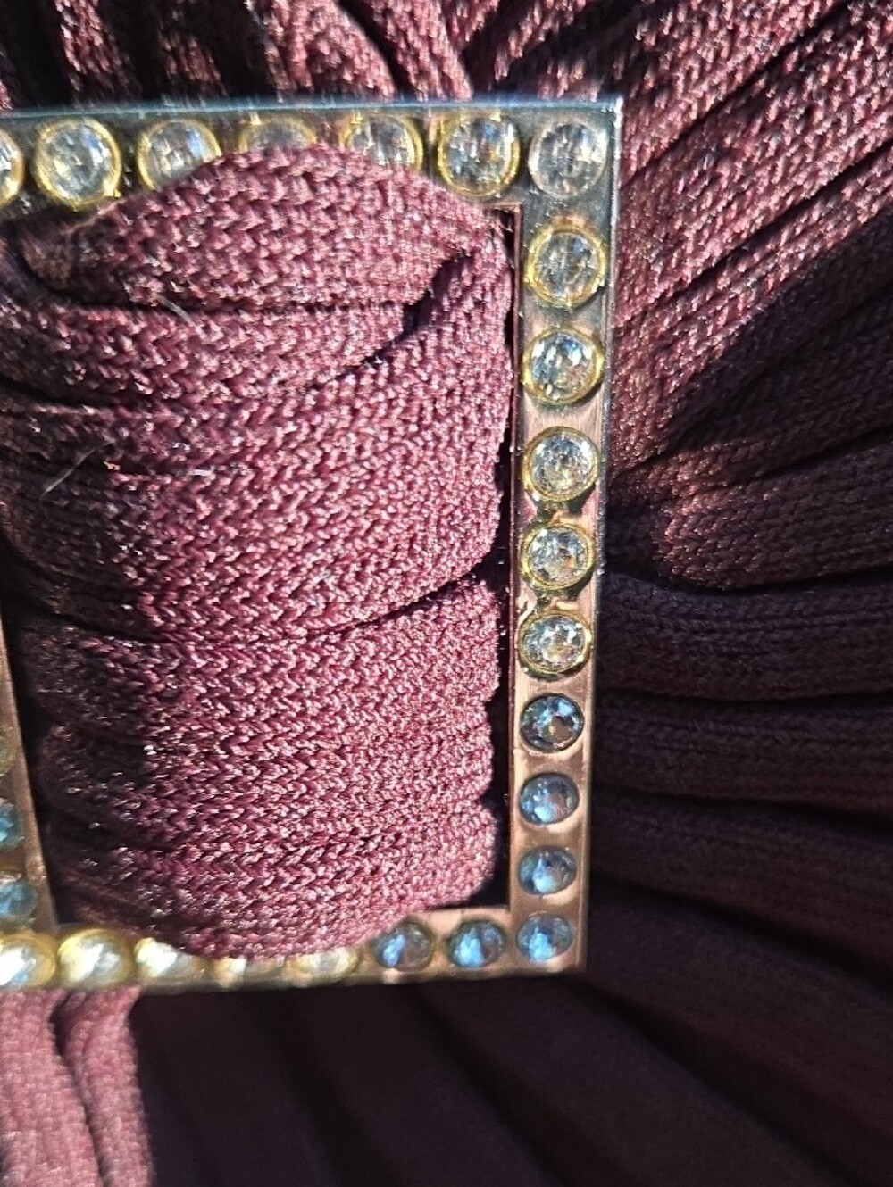 Belldini Broŵn Ribbed Crewneck Sweater Rhinestone Accent - Picture 4 of 11